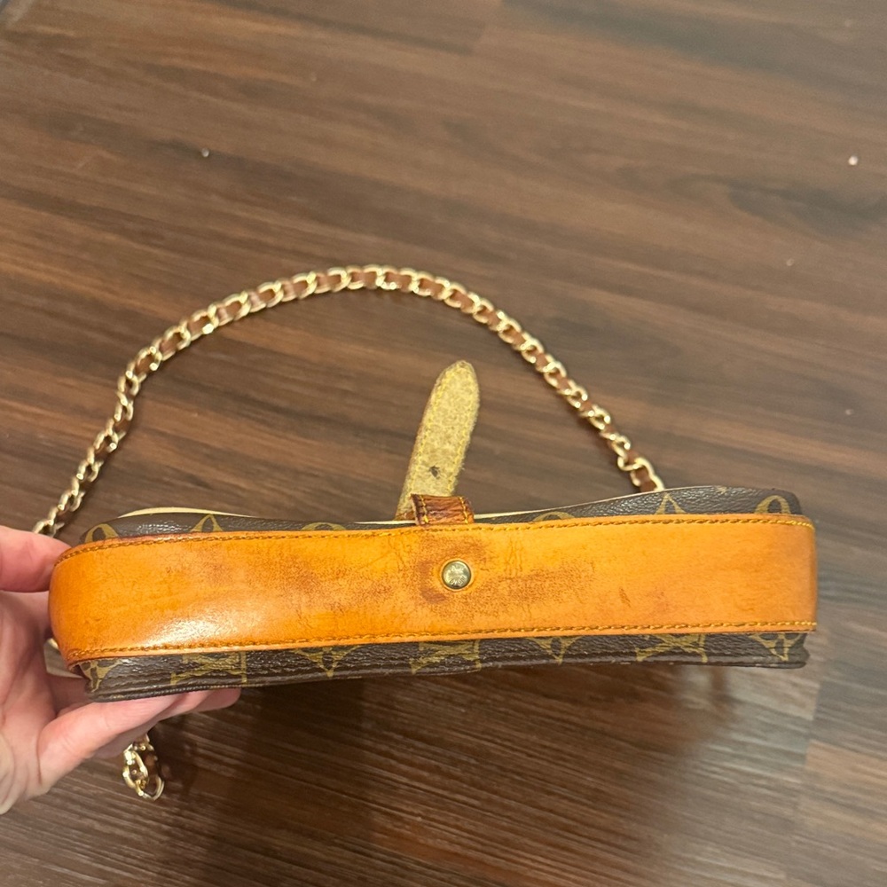 Vintage Louis Vuitton Monogram Crossbody Messenger Bag - Picture 7 of 10